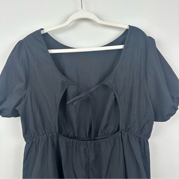 Classic Black Dress w Puff Sleeve Cut-out back Tie,‎ Ruffle Hem Plus Size 1X - Picture 4 of 7